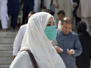 شہری حفاظتی انتظامات کے بغیر ہی گھروں سے باہر نکلنے لگے