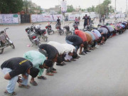 کورونا وائرس کا پھیلاؤ پولیس نے گرفتار شہریوں کی زندگی داؤ پر لگا دی