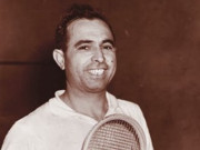 اسکواش لیجنڈ اعظم خان کورونا وائرس سے انتقال کرگئے