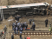 امریکی شہر نیویارک میں میٹروٹرین پٹری سے اترگئی4 افراد ہلاک 67 زخمی