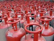 ایل پی جی کی قیمت میں 40 روپے فی کلو کمی کر دی گئی