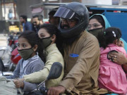 کراچی میں لاک ڈاؤن کی خلاف ورزیوں کے باعث کورونا کیسز میں تیزی سے اضافہ