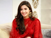 مطلبی لوگوں سے بھی دل سے ملنا چاہیئے ماہرہ خان