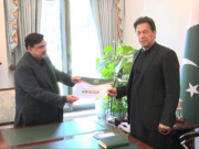 شیخ رشید نے ریلوے ملازمین کی ایک دن کی تنخواہ کورونا ریلیف فنڈ میں جمع کروادی