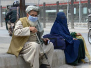 لاک ڈاؤن کے باعث  بزرگ شہریوں کی مشکلات بڑھ گئیں