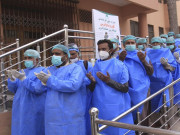 ملک میں طبی شعبے سے وابستہ 399 افراد کورونا کا شکار