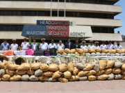 کھلے سمندر میں کارروائی ساڑھے 4 ارب روپے کی منشیات برآمد اور 16 ملزمان گرفتار