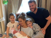 ڈیوڈ وارنر کی لاک ڈاؤن کے دوران فیملی کے ہمراہ دلچسپ تصاویر وائرل