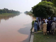 ملتان دریائے چناب میں پانچ بہن بھائی ڈوب گئے ایک لاش نکال لی گئی