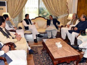 وفاقی حکومت اور مسلم لیگ ق میں فاصلے بڑھنے لگے