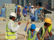 کورونا وائرس قطر میں غیر ملکی مزدور بھیک مانگنے پر مجبور