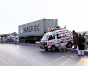 لیاری میں 4 افراد کے ماورائے عدالت قتل پر مکینوں کا احتجاج