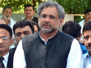 ایل این جی کیس شاہد خاقان عباسی سے بینک اکاؤنٹس اوراہلخانہ کے اثاثوں کا ریکارڈ طلب