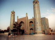 علم و عدل کا شاہ کار امیرالمتّقین حیدرِ کرّارؓ