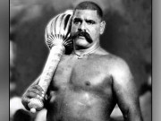 غلام حسین المعروف گاما پہلوان اکھاڑے کا بادشاہ