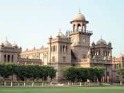 خیبر پختون خوا میں آج سے جامعات کھولنے کا اعلان