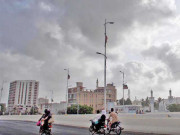 کراچی کے کئی علاقوں میں بونداباندی اور پھوار سے موسم خوشگوار