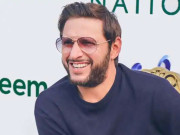 میری انسانی خدمات کو سیاسی رنگ نہ دیا جائے شاہد آفریدی