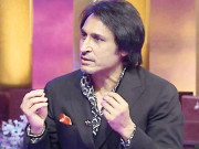 سابق کرکٹرز یوٹیوب پر تحمل سے کام لیں رمیز راجہ