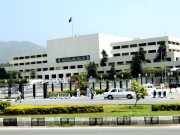 پارلیمنٹ ہاؤس میں کورونا وائرس کے تیزی سے پھیلاؤ کا خدشہ