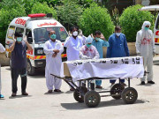 کورونا وبا ملک میں ایک لاکھ 35 ہزار مصدقہ مریض2594 جاں بحق