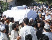 کراچی  فائرنگ تشدد اور بم حملے متحدہ کے کارکن سمیت6 ہلاک