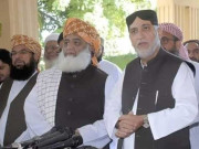 ناراض حکومتی اتحادی اختر مینگل مولانا فضل الرحمان کے گھر پہنچ گئے