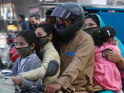 خبردار غیرمعیاری ماسک کا استعمال فائدے کے بجائے نقصان دہ ہوسکتا ہے