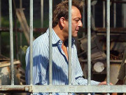 سنجے دت کی پیرول پر رہائی کا معاملہ متنازعہ صورت اختیار کرگیا