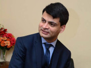 بینائی سے محروم  پاکستانی مصوراور فٹ بالر نے جرمنی سے پی ایچ ڈی ڈگری حاصل کرلی