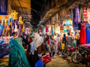 کورونا روک تھام پنجاب حکومت کا آج رات سے صوبے بھرمیں مکمل لاک ڈاؤن کا فیصلہ
