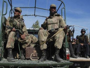 لیویز فورس کی بارکھان میں کارروائی 4 اشتہاری گرفتار اور اسلحہ برآمد