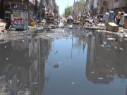 لیاری میں سیوریج کا نظام درہم برہم ہونے سےعوام گھروں میں محصور