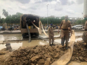 فوج نے کراچی میں امدادی آپریشن شروع کردیا