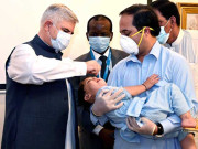 خیبرپختون خوا میں انسداد پولیو مہم کا افتتاح 45 لاکھ بچوں کو قطرے پلائے جائیں گے