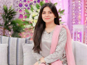 صنم بلوچ نے پہلی بار بیٹی کے ساتھ تصاویرسوشل میڈیا پر شیئر کردیں