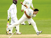 بولٹ نے ویسٹ انڈین بیٹنگ کے کس بل نکال دیے 