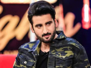 آغاعلی نے پشتو زبان سے متعلق تبصرے کی ویڈیو پر معافی مانگ لی