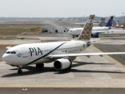 بین الاقوامی مسافروں کیلیے سماجی فاصلے کی شرط ختم