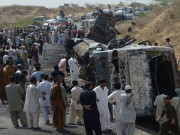 سبی کے قریب ٹریفک حادثے میں 12 افراد جاں بحق 15 زخمی