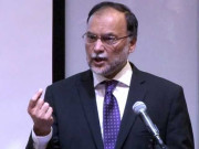 عمران خان کو ہٹلر نہیں بننے دیں گے  احسن اقبال