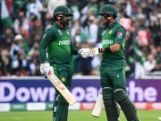 انگلینڈ کیخلاف دوسرے ٹی 20 میں پاکستانی بلے بازوں نے بڑے اعزاز نام کرلئے