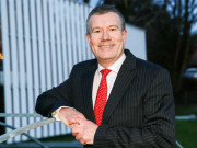 اگر پاکستان محفوظ ملک ہے تو انگلش ٹیم کو ضرور جانا چاہیے ای ین واٹمور