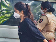 سشانت خودکشی کیس میں ڈرامائی موڑ ریا چکروتی گرفتار