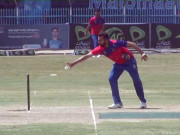 افغان کرکٹرز بھی ’مینکڈ‘ کی عادت میں مبتلا ہوگئے