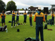 کوچ ناکامیاں چھپانے کیلیے بہانوں کی آڑ لینے لگے