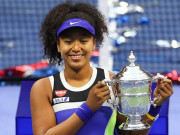 ناؤمی اوساکا کے سر پر پھر چیمپئن کا تاج سج گیا