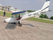 لاہورمیں طیارے کا حادثہ خاتون پائلٹ محفوظ رہی