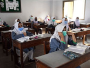 سندھ میں سیکنڈری کلاسز کھولنے کا فیصلہ موخر