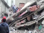 کراچی شیرشاہ میں گودام کی چھت گرگئی متعدد افراد دب گئے